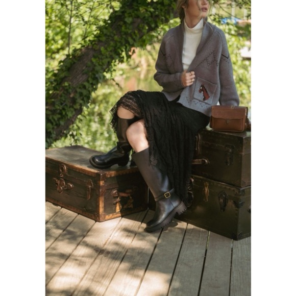 Women's Gray Horse Pattern Cardigan - Picture 9 of 10